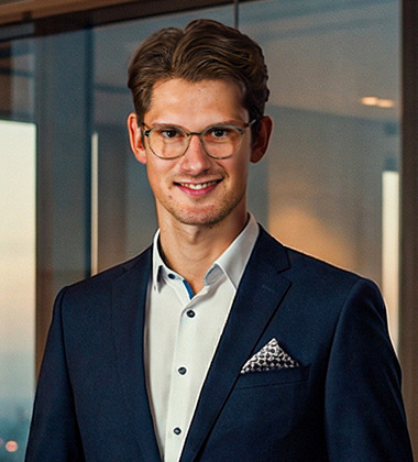 Dr. Lucas Bretz